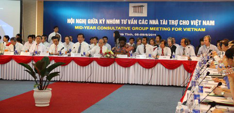 Mid-term CG meeting that the views of the ODA for Vietnam. Photo: BHT